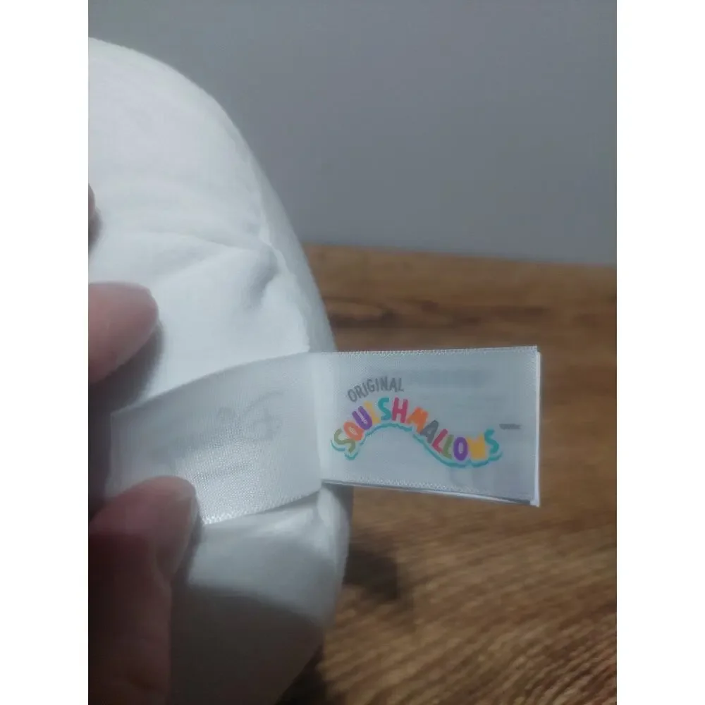 Squishmallows Disney Valentine’s Day Daisy Duck 8 Inch Soft Plush Hearts New